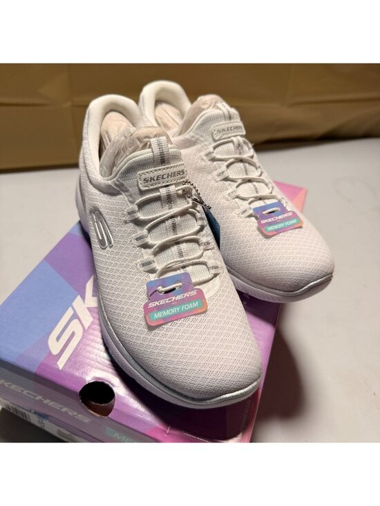 Skechers Shoes - Skechers Women's Summits Sneaker White/Silver Size 7.5 NEW